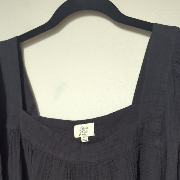 Cosmic Blue love Black Boxy Blouse with Relaxed Fit - Picture 2 of 7